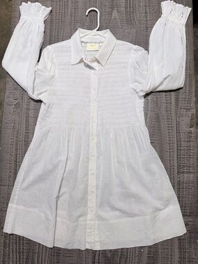 Maeve by Anthropologie White Smocked Button-Down Blouse